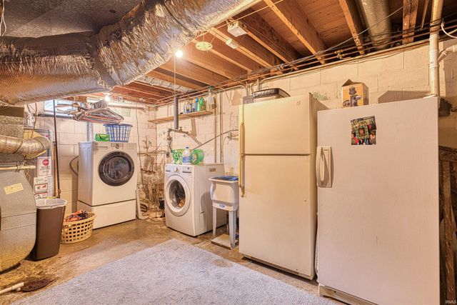 1415 Martin Lane, Evansville, IN 47715