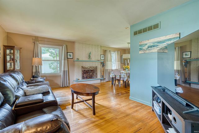 1415 Martin Lane, Evansville, IN 47715