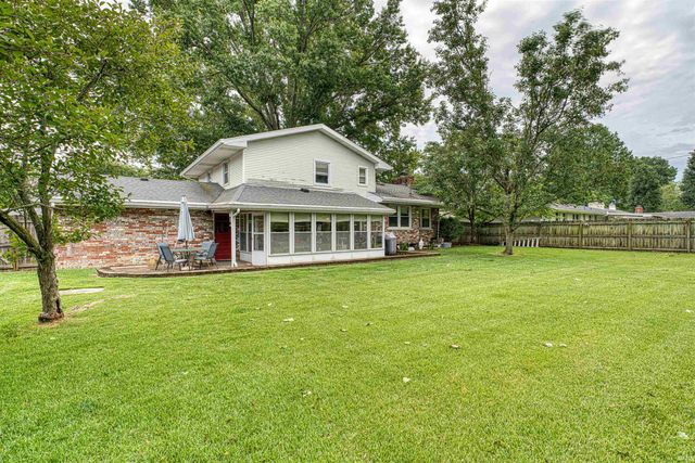 1415 Martin Lane, Evansville, IN 47715