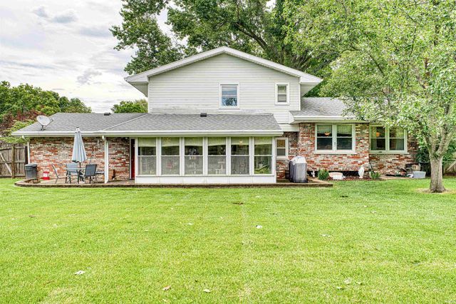 1415 Martin Lane, Evansville, IN 47715