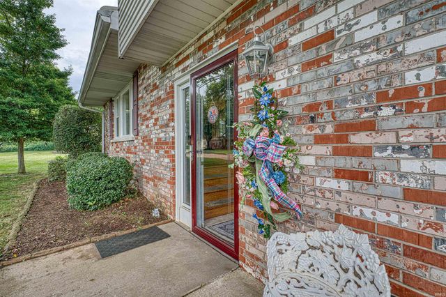 1415 Martin Lane, Evansville, IN 47715