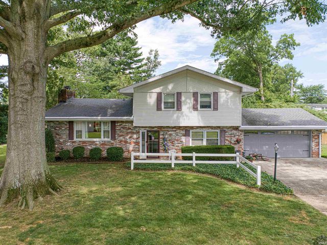 1415 Martin Lane, Evansville, IN 47715