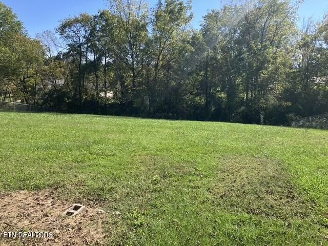 108 Larissa St, Crossville, TN 38555