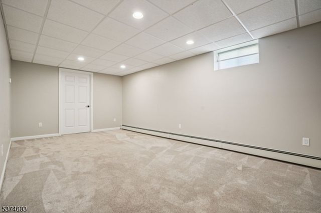 25 Ferndale Road, North Caldwell Boro, NJ 07006