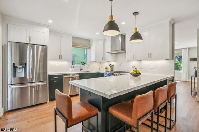 25 Ferndale Road, North Caldwell Boro, NJ 07006