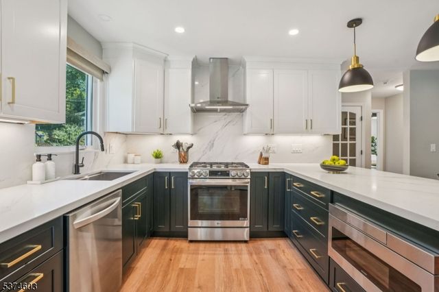 25 Ferndale Road, North Caldwell Boro, NJ 07006