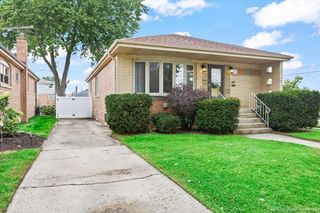 9100 S Ridgeway Avenue, Evergreen Park, IL 60805