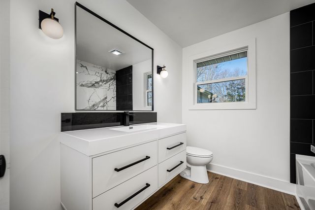 1148 Tuckahoe Dr, Nashville, TN 37207