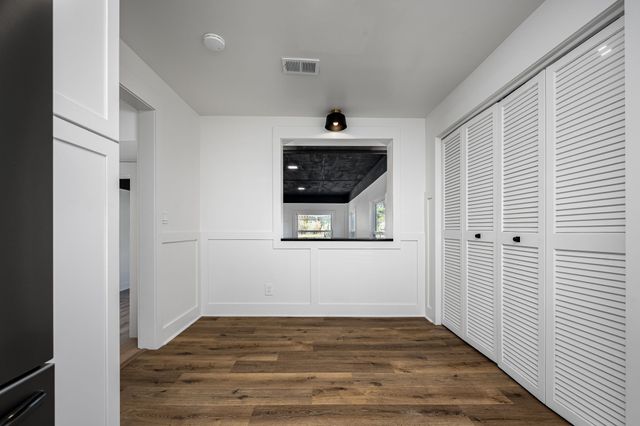 1148 Tuckahoe Dr, Nashville, TN 37207