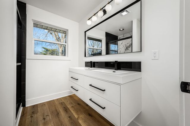 1148 Tuckahoe Dr, Nashville, TN 37207