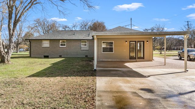 1148 Tuckahoe Dr, Nashville, TN 37207