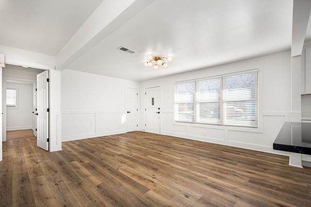 1148 Tuckahoe Dr, Nashville, TN 37207