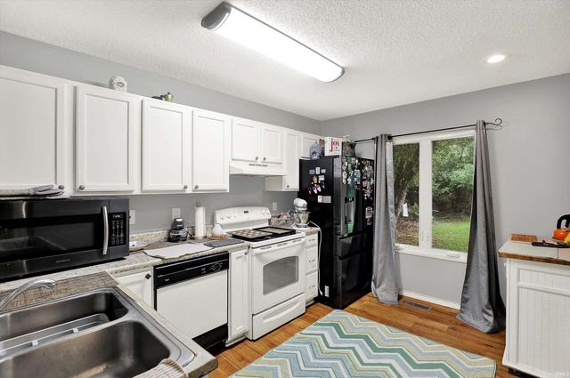 2210 S Laurelwood Cir Circle, Bloomington, IN 47401