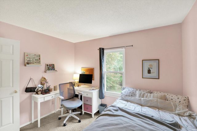 2210 S Laurelwood Cir Circle, Bloomington, IN 47401