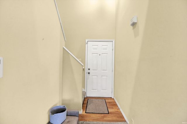 2210 S Laurelwood Cir Circle, Bloomington, IN 47401