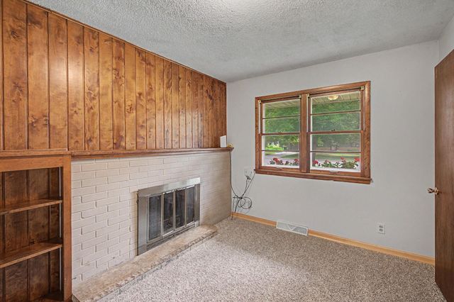 3701 Adair Avenue N, Crystal, MN 55422
