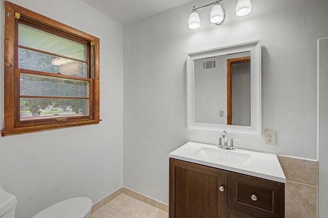 3701 Adair Avenue N, Crystal, MN 55422