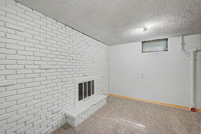 3701 Adair Avenue N, Crystal, MN 55422