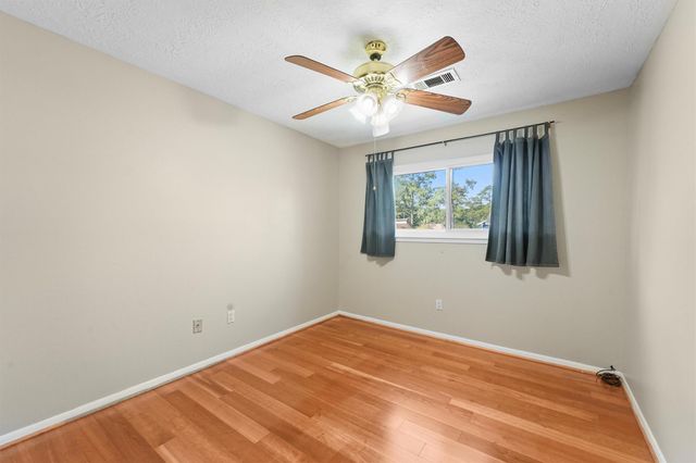 4704 Gulfway Drive, Baytown, TX 77521