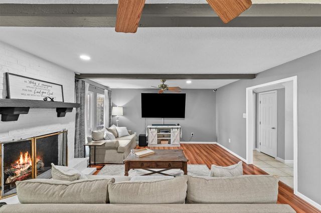 4704 Gulfway Drive, Baytown, TX 77521