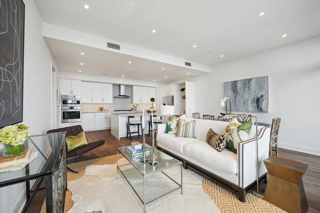 2323 W Main Street 603, Houston, TX 77098