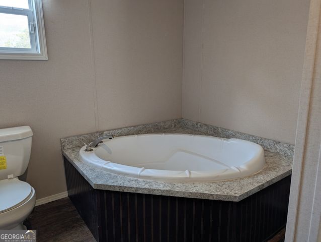 675 Fir, Jesup, GA 31545