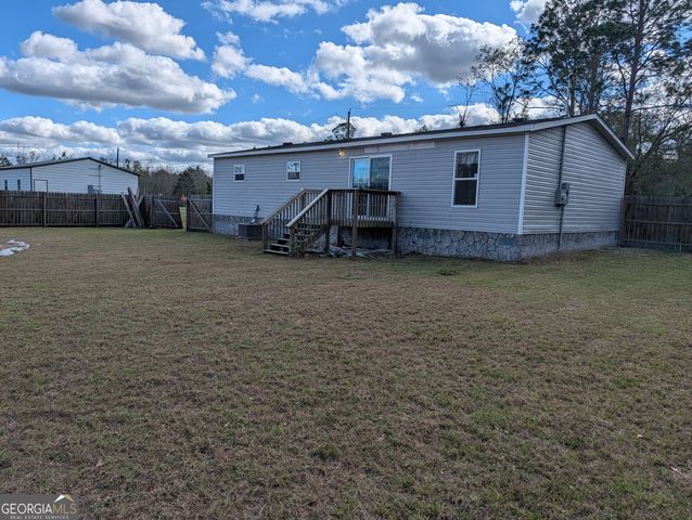 675 Fir, Jesup, GA 31545