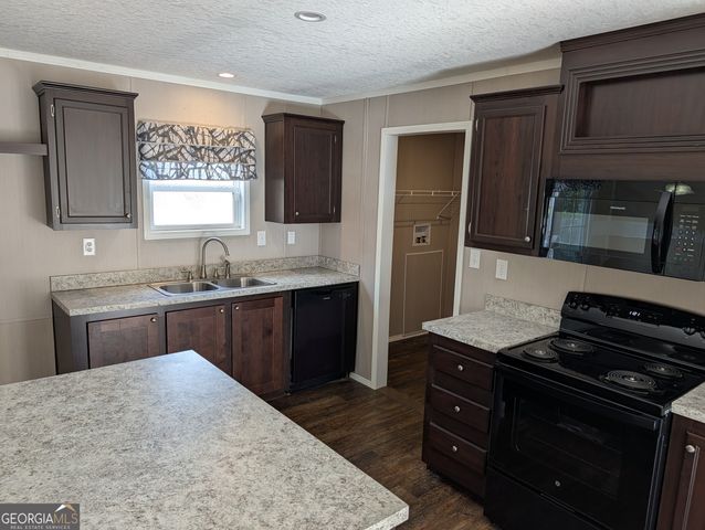 675 Fir, Jesup, GA 31545