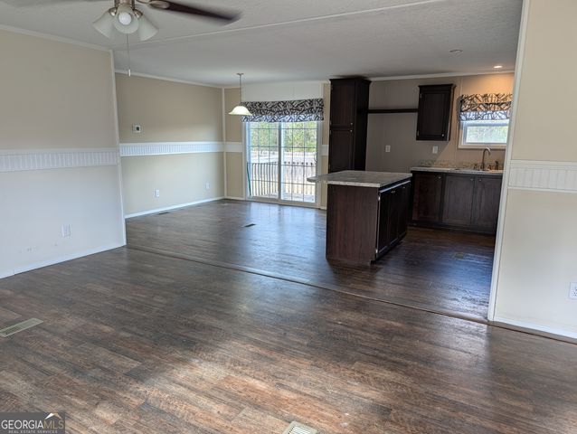 675 Fir, Jesup, GA 31545