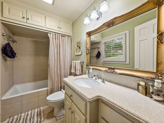 2325 Wooded Acres, Waco, TX 76710