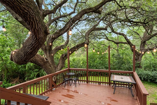 2325 Wooded Acres, Waco, TX 76710