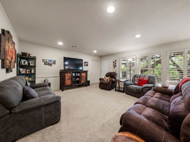 2325 Wooded Acres, Waco, TX 76710