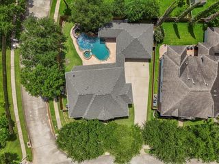 4303 Monarch Drive, Sugar Land, TX 77479