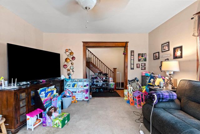 205 DIVISION STREET, Neenah, WI 54956