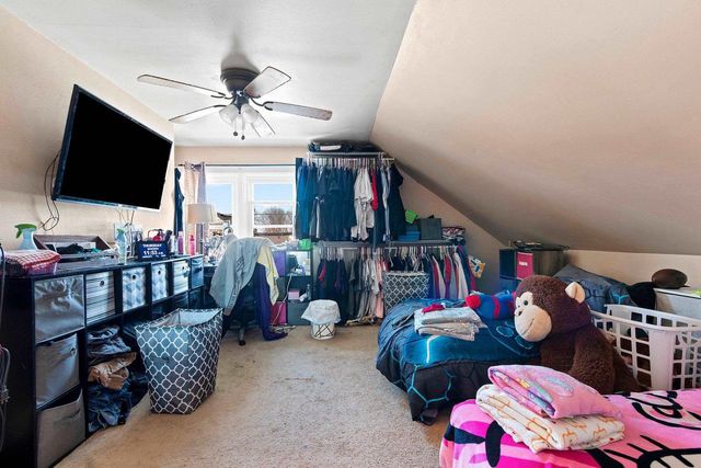 205 DIVISION STREET, Neenah, WI 54956