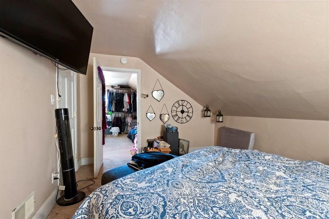 205 DIVISION STREET, Neenah, WI 54956