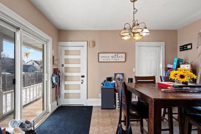 205 DIVISION STREET, Neenah, WI 54956