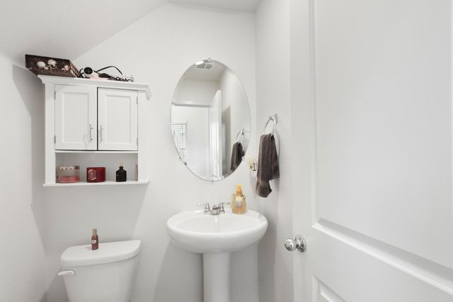 927 Franklin St, Lincoln, CA 95648