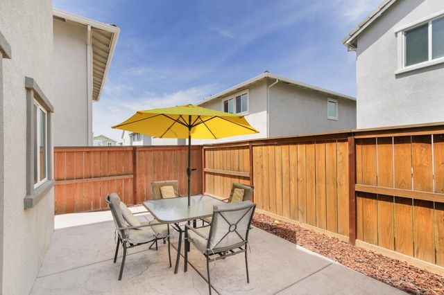 927 Franklin St, Lincoln, CA 95648