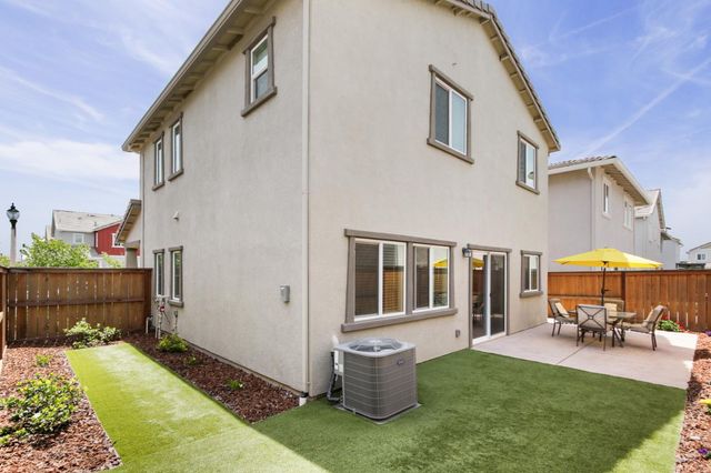 927 Franklin St, Lincoln, CA 95648