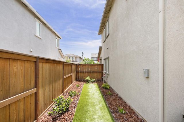 927 Franklin St, Lincoln, CA 95648