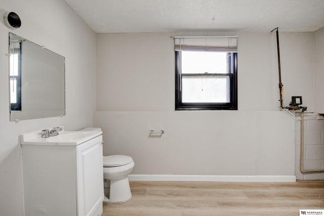 5065 Arcadia Avenue, Omaha, NE 68104