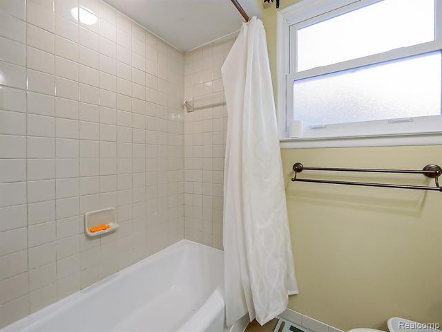 525 Langfield Street, Northville, MI 48167