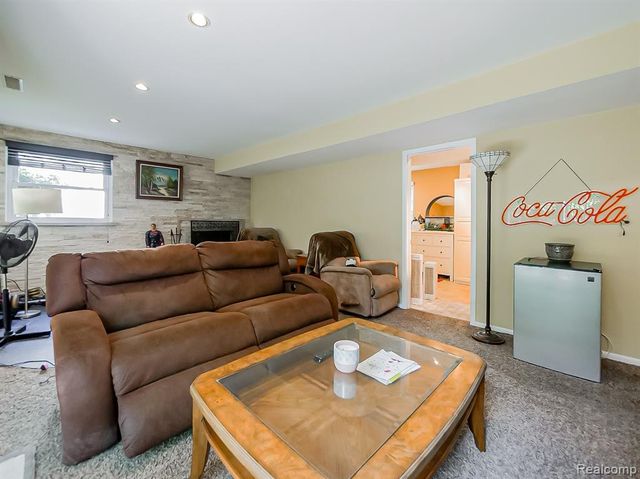 525 Langfield Street, Northville, MI 48167