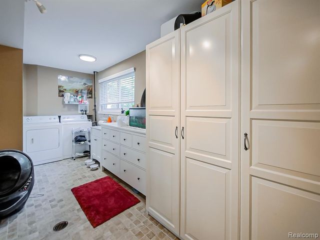 525 Langfield Street, Northville, MI 48167
