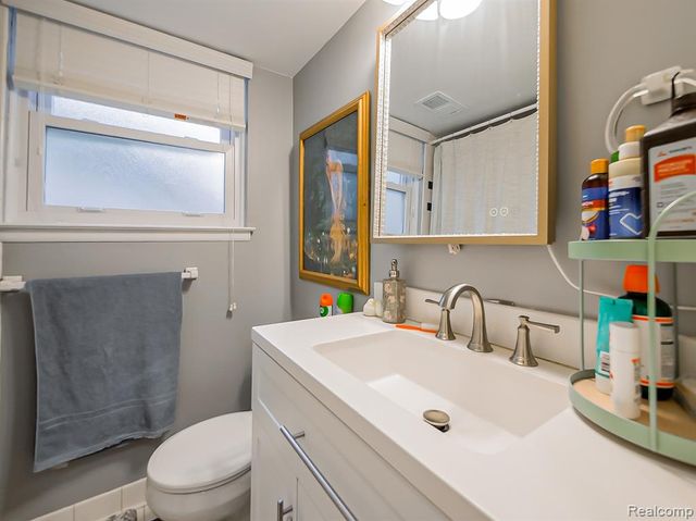 525 Langfield Street, Northville, MI 48167
