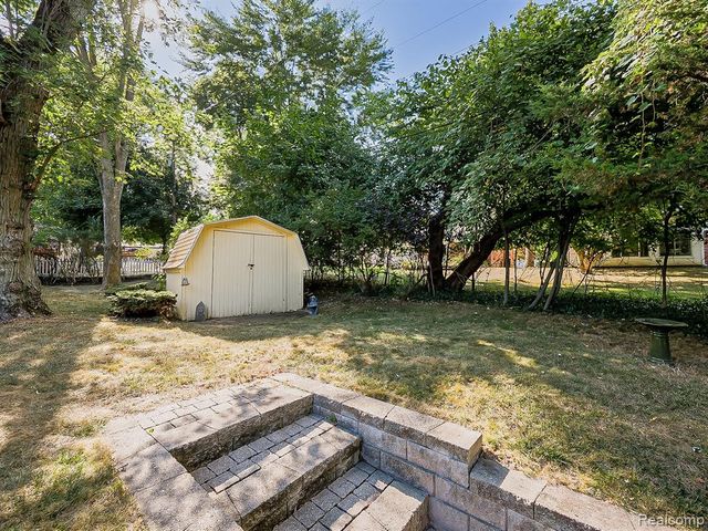 525 Langfield Street, Northville, MI 48167