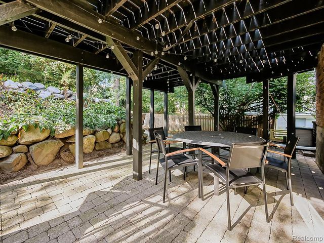 525 Langfield Street, Northville, MI 48167
