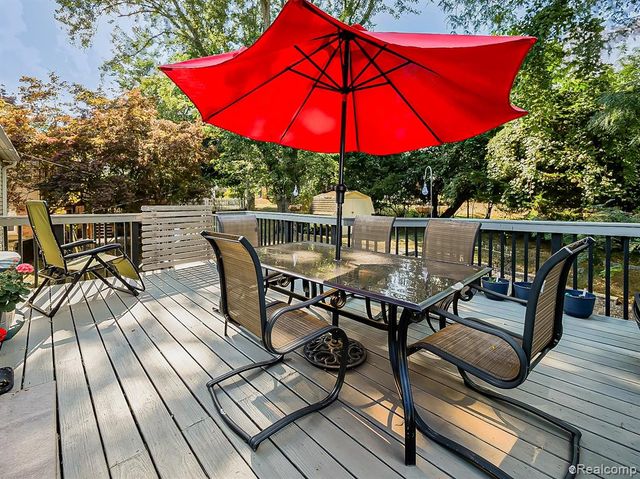 525 Langfield Street, Northville, MI 48167