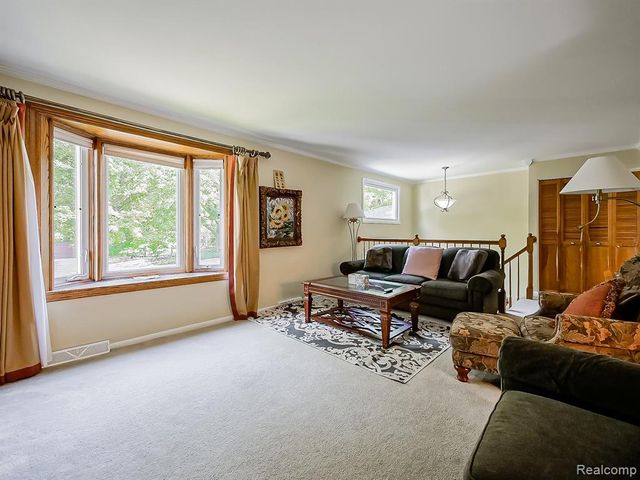 525 Langfield Street, Northville, MI 48167